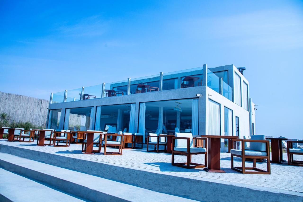 Caravana Beach Resort Al Zorah Ajman Exterior photo