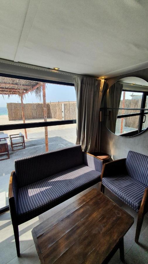 Caravana Beach Resort Al Zorah Ajman Exterior photo